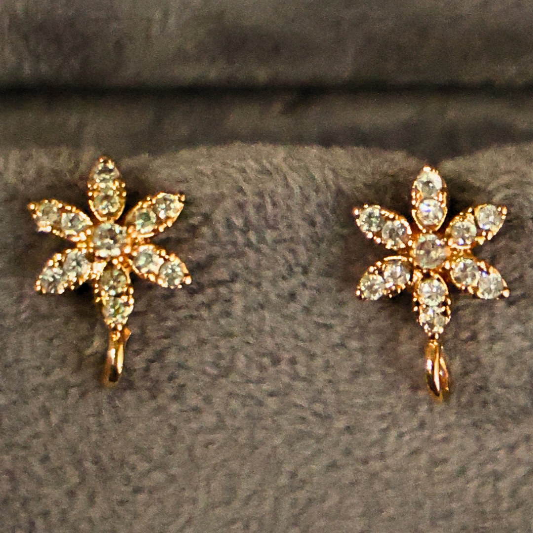 Resin Earring Holder (F)