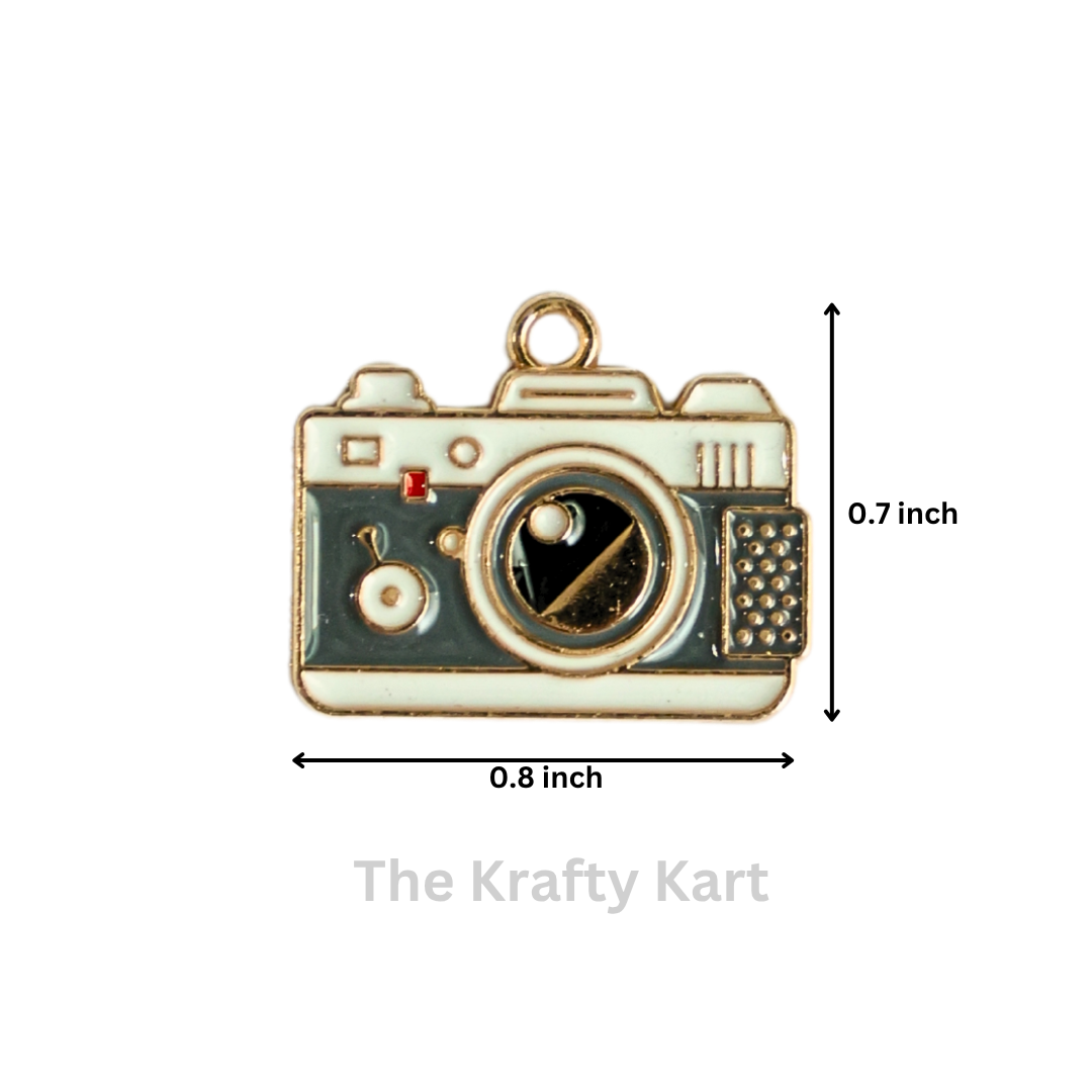 Charm - Camera (B)(142)