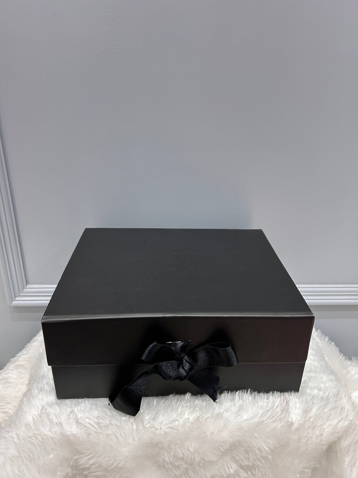 RIBBON BOX FOR HAMPER (8X10")