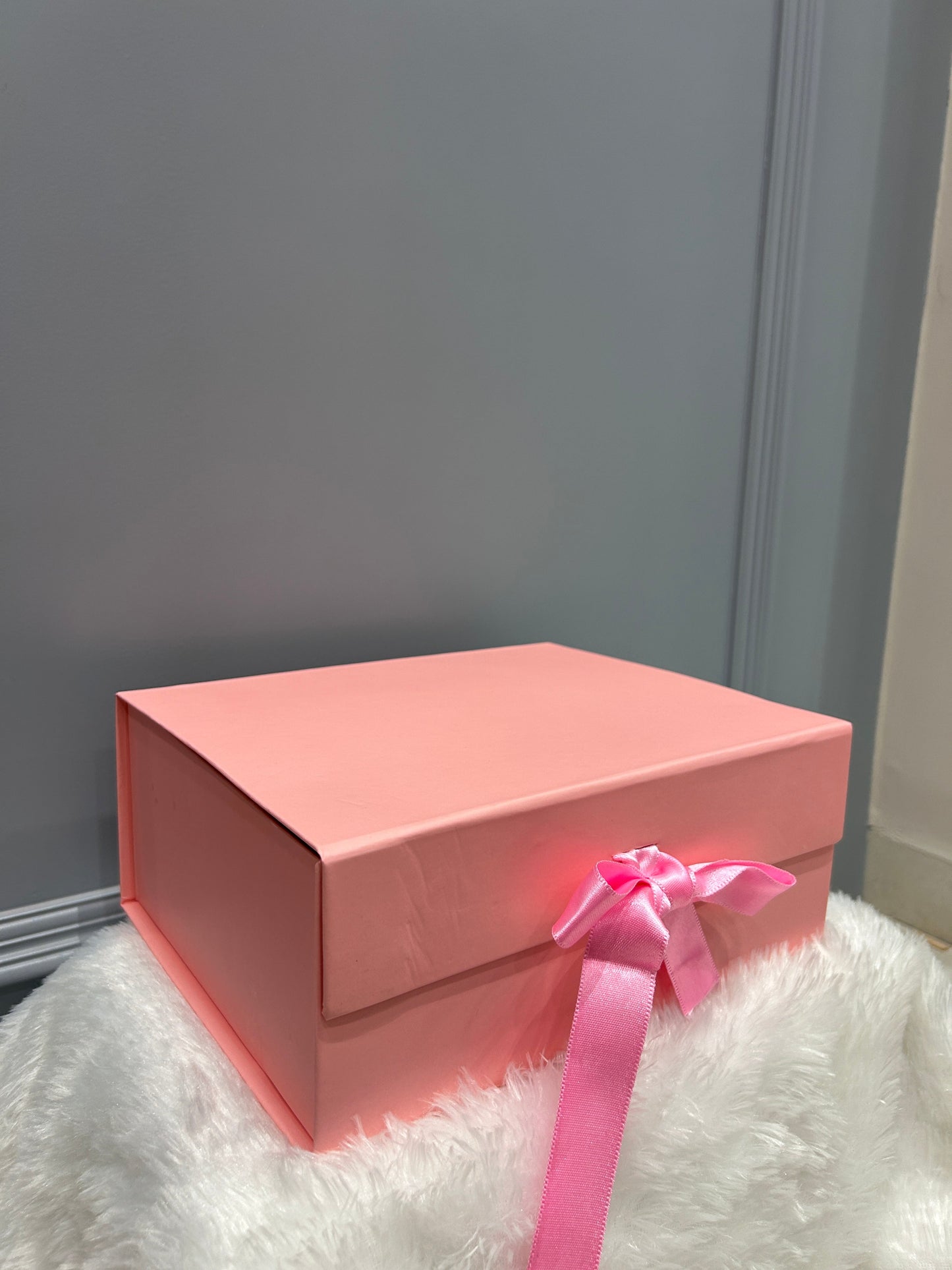 RIBBON BOX FOR HAMPER (8X10")