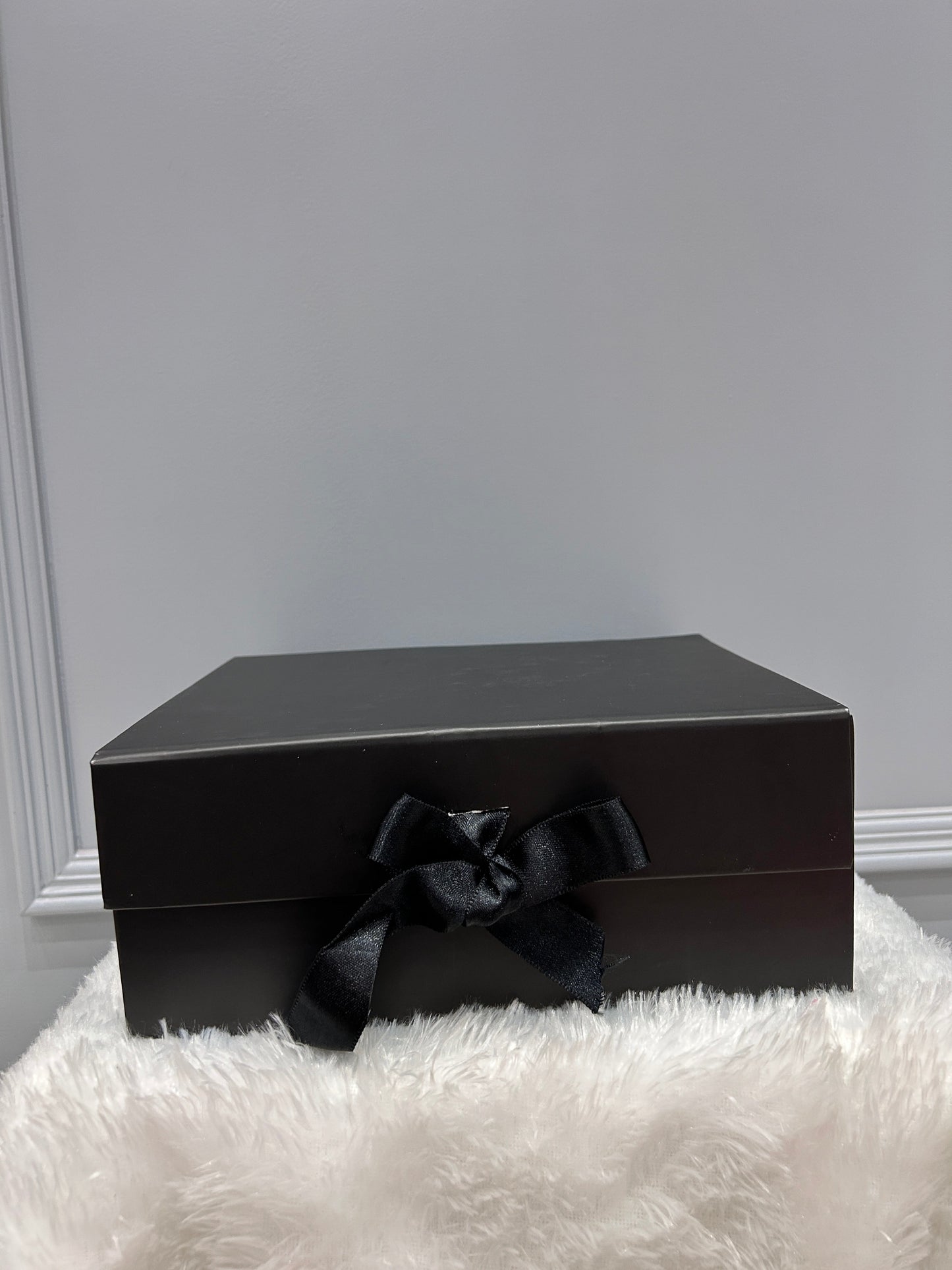 RIBBON BOX FOR HAMPER (8X10")