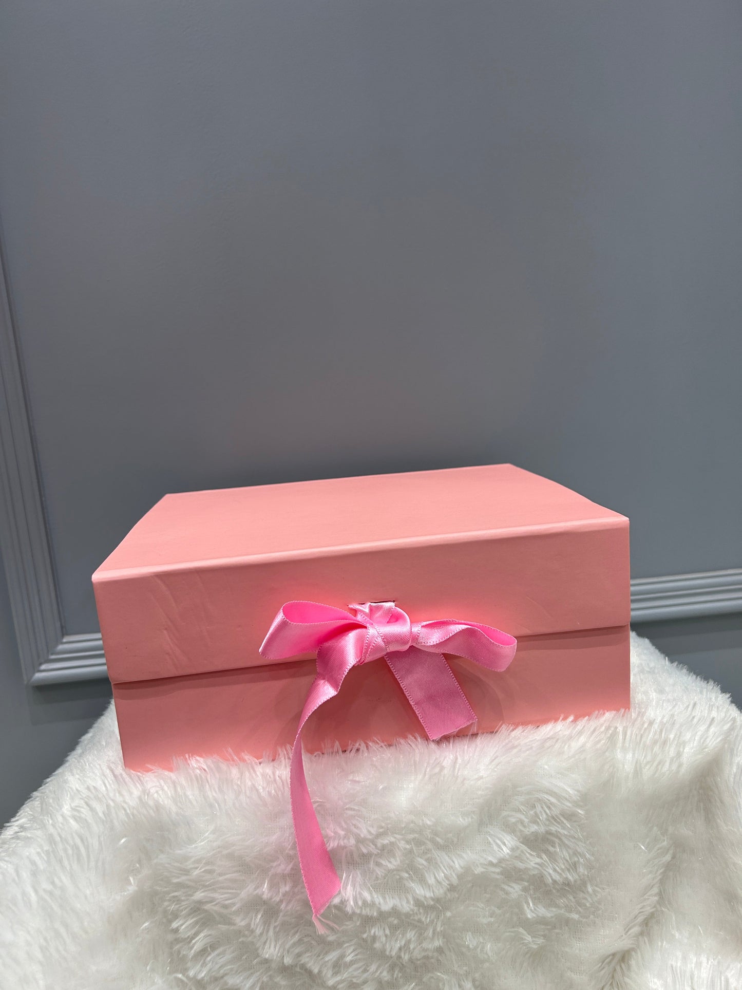 RIBBON BOX FOR HAMPER (8X10")
