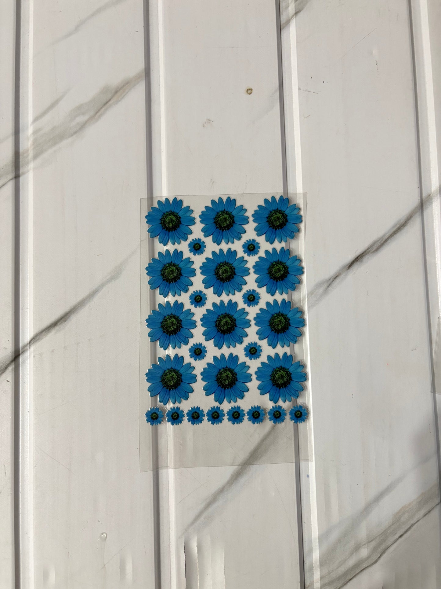 Blue Daisy - Peel Of Sticker