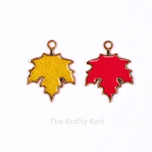 Charm - Maple Leaf (360)