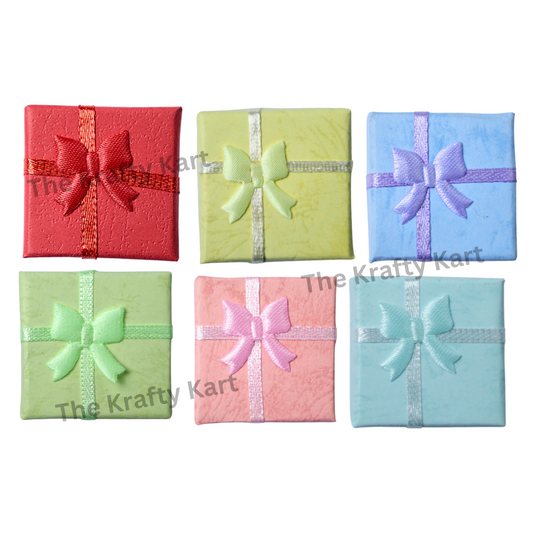 Gift Box (C)