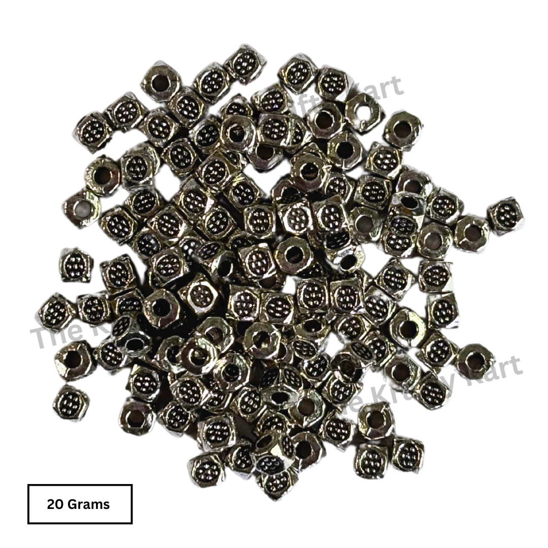 Silver Beads (B)