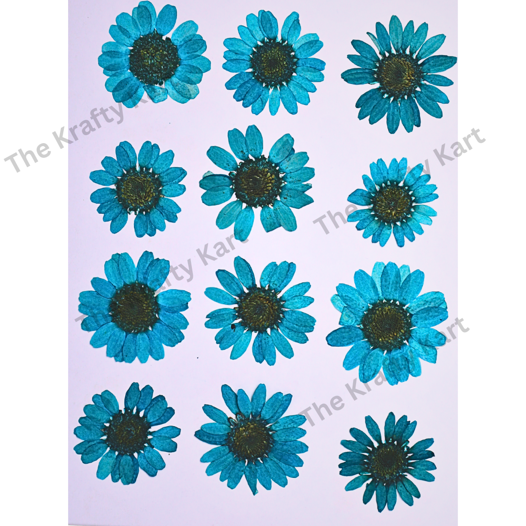 Daisy Flower - Antique Blue