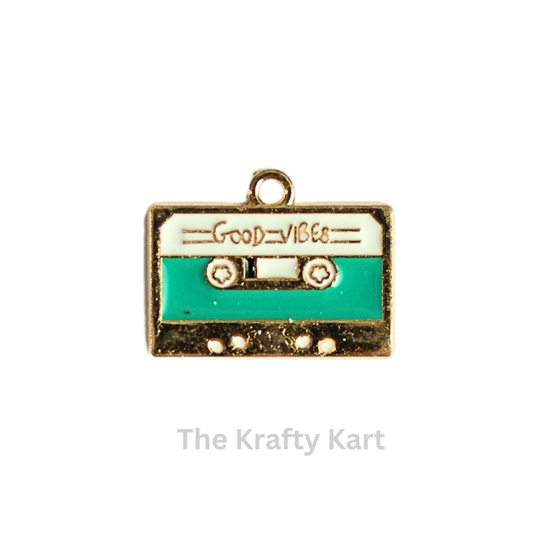 Charm - Retro Cassette (322)