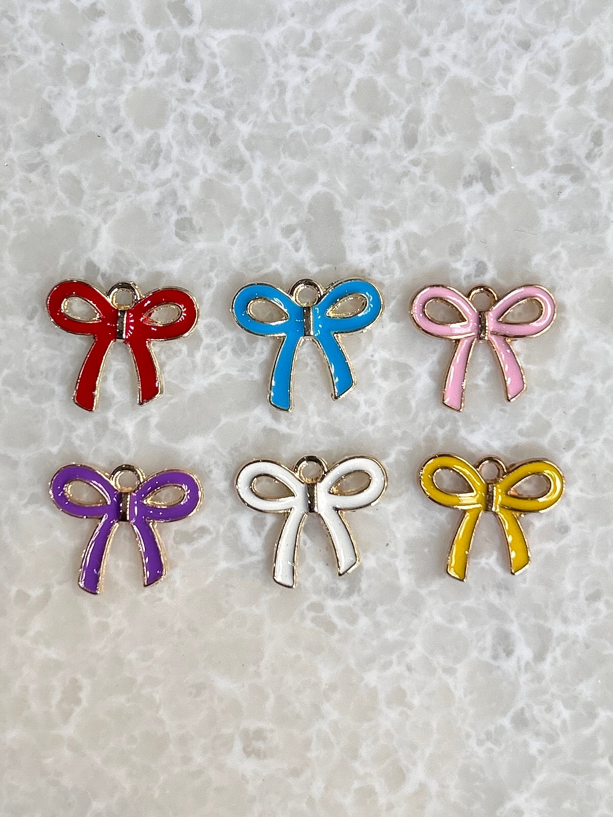Charm - Bow (D)