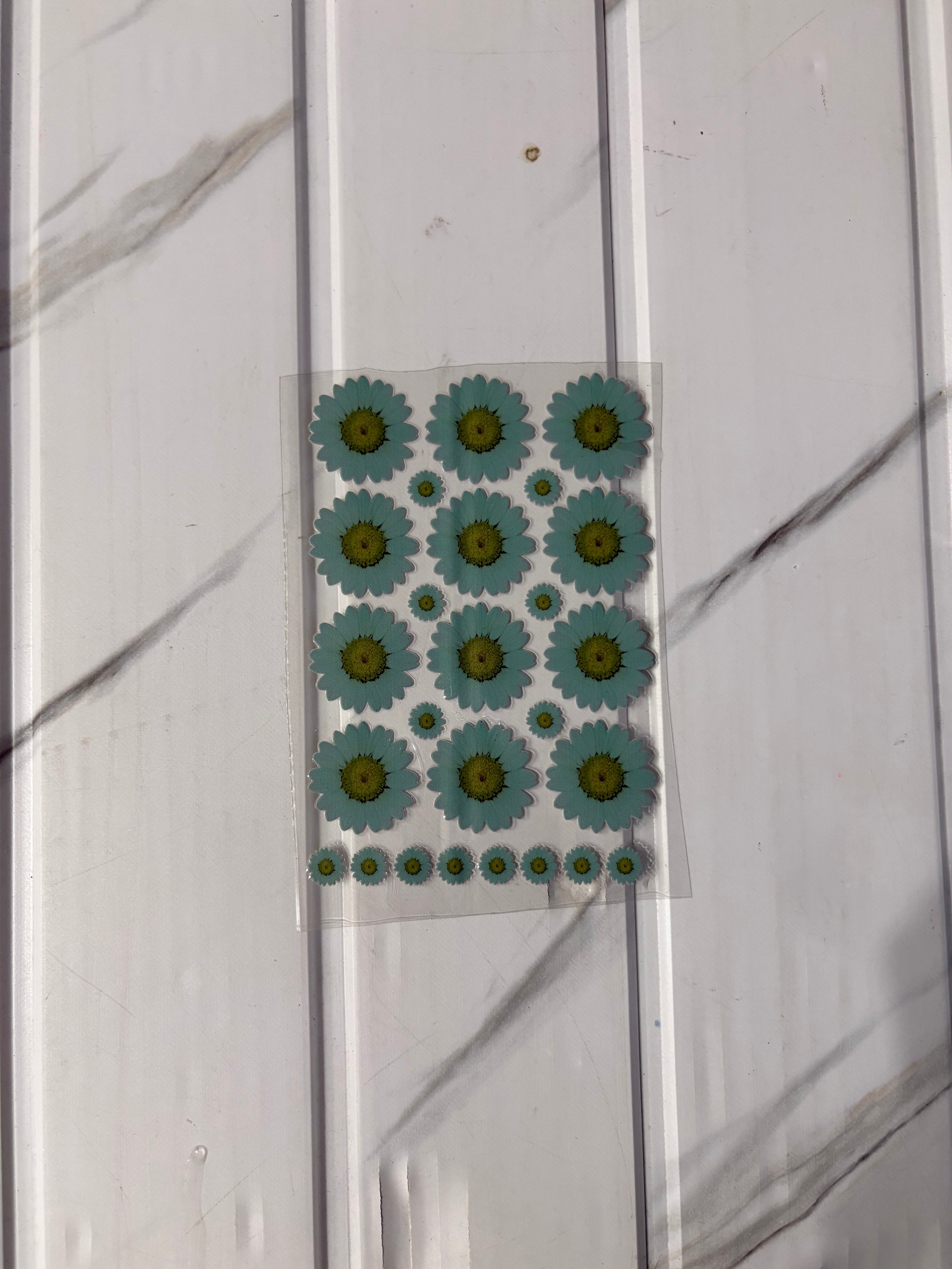Aquamarine Daisy - Peel Of Sticker